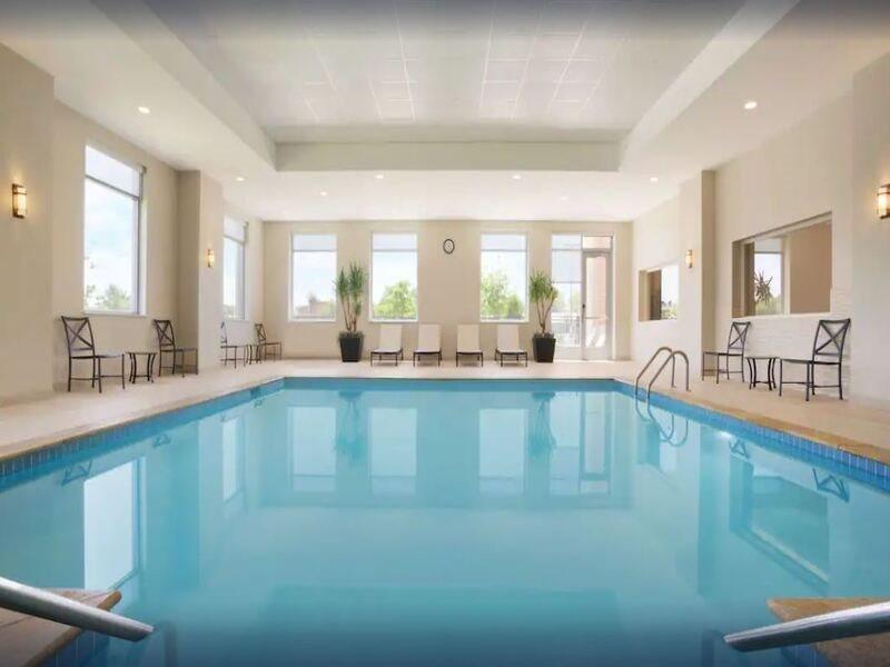 Embassy Suites Oklahoma City Downtown/Medical Center Ngoại thất bức ảnh