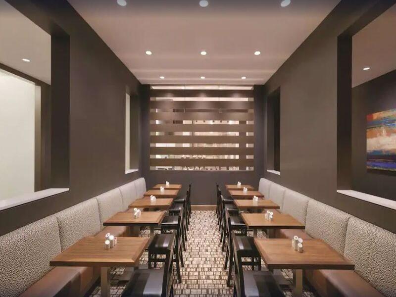 Embassy Suites Oklahoma City Downtown/Medical Center Ngoại thất bức ảnh