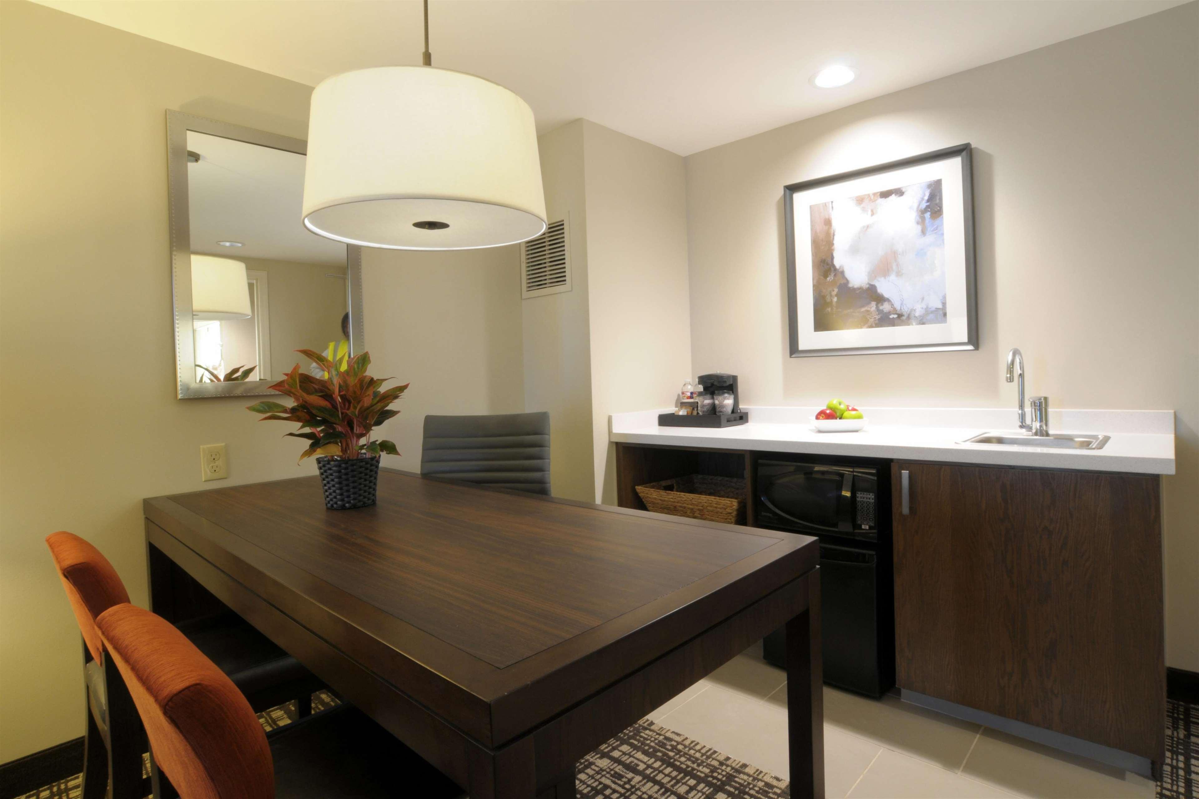 Embassy Suites Oklahoma City Downtown/Medical Center Ngoại thất bức ảnh