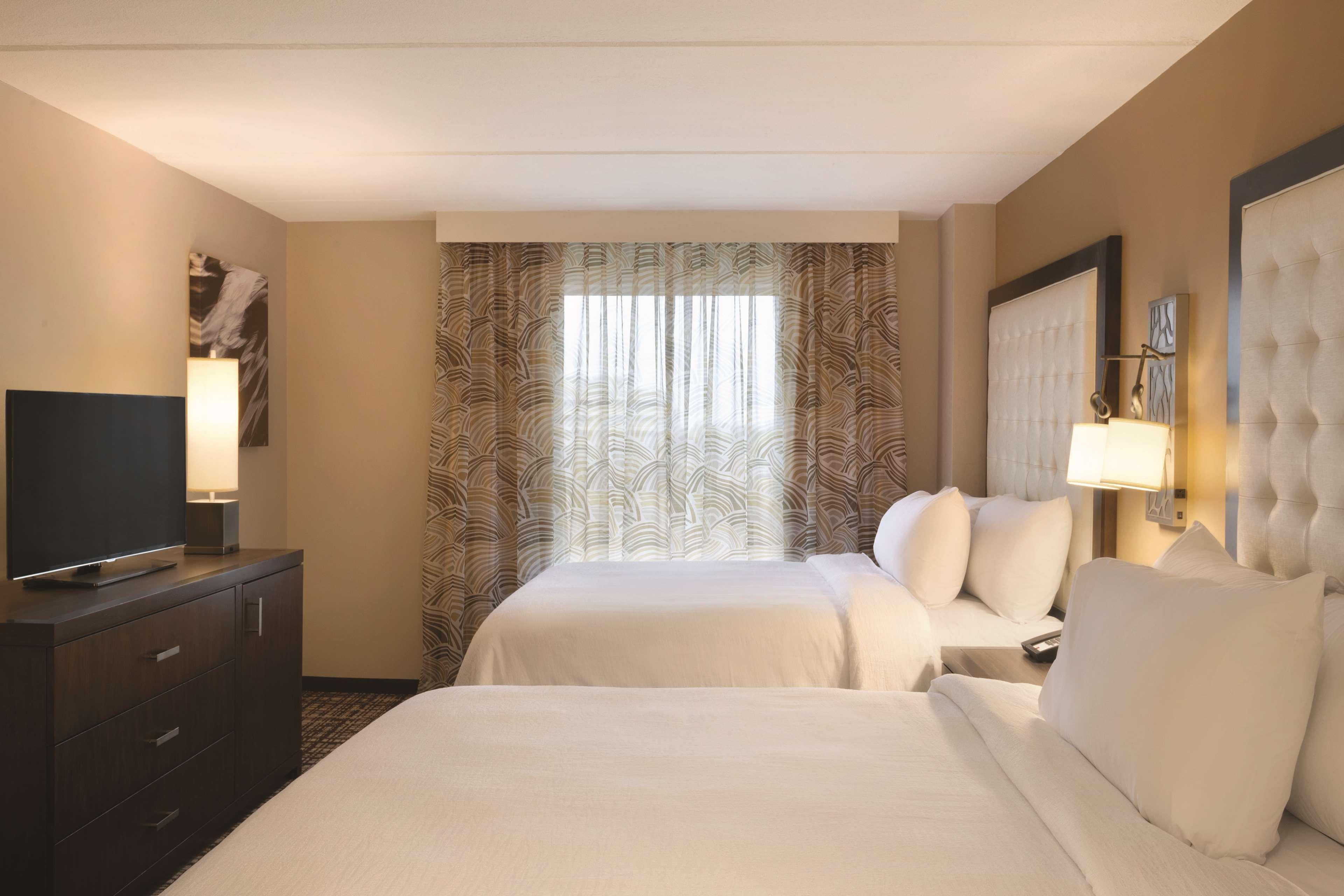 Embassy Suites Oklahoma City Downtown/Medical Center Ngoại thất bức ảnh